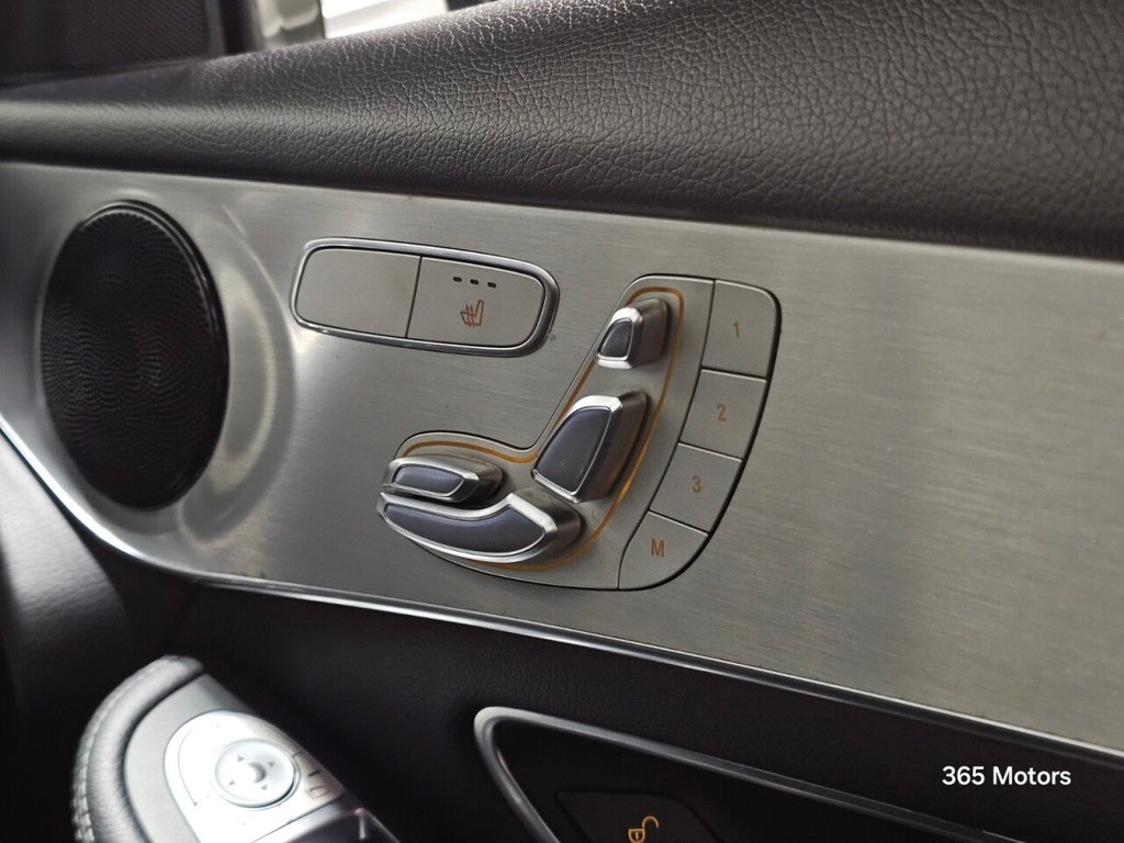 Used Mercedes-Benz GLC 2017 for sale - 76979369: Photo 42