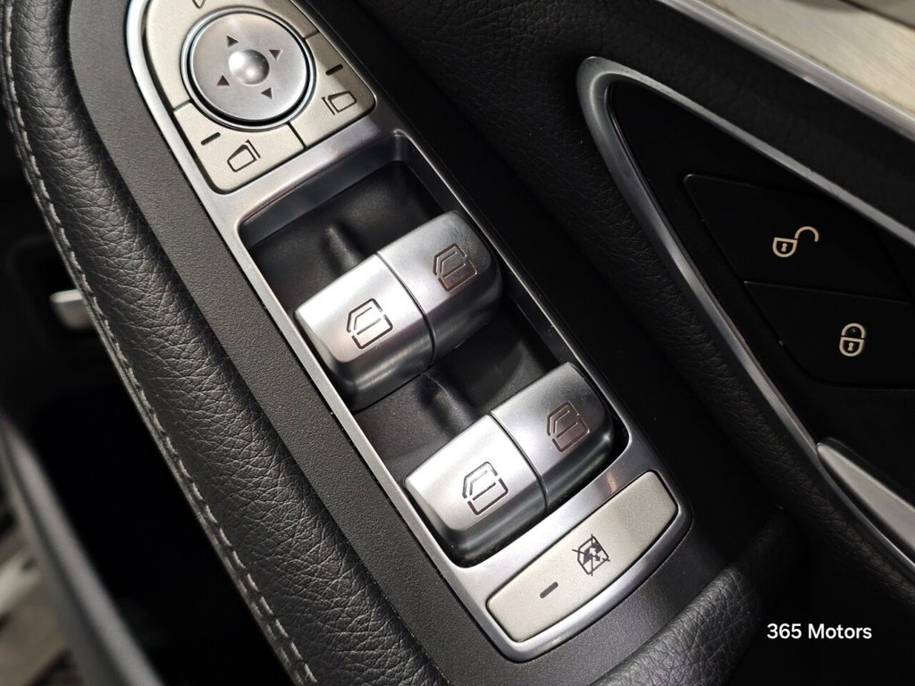 Used Mercedes-Benz GLC 2017 for sale - 76979369: Photo 44