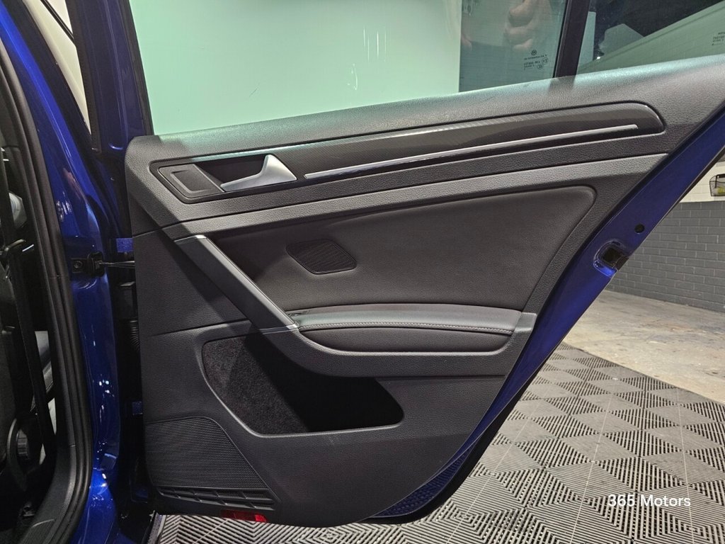 Used Volkswagen Golf 2019 for sale - 76979394: Photo 30