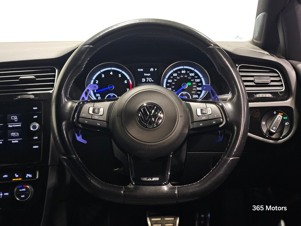 Used Volkswagen Golf 2019 for sale - 76979394: Photo 40