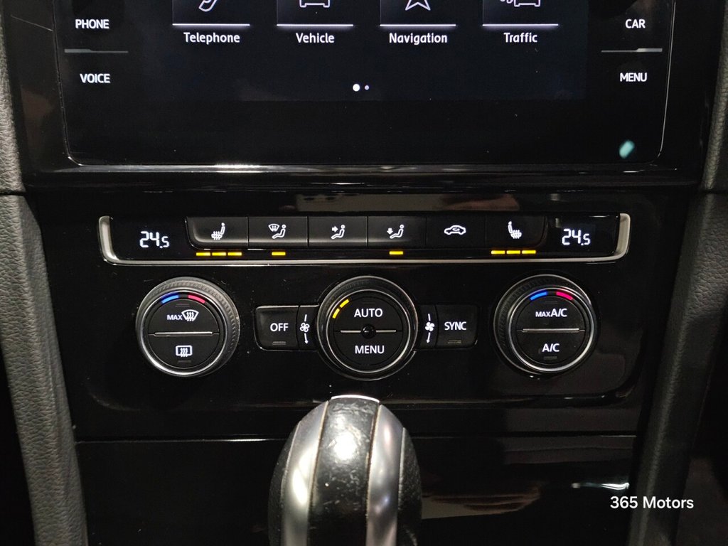 Used Volkswagen Golf 2019 for sale - 76979394: Photo 45