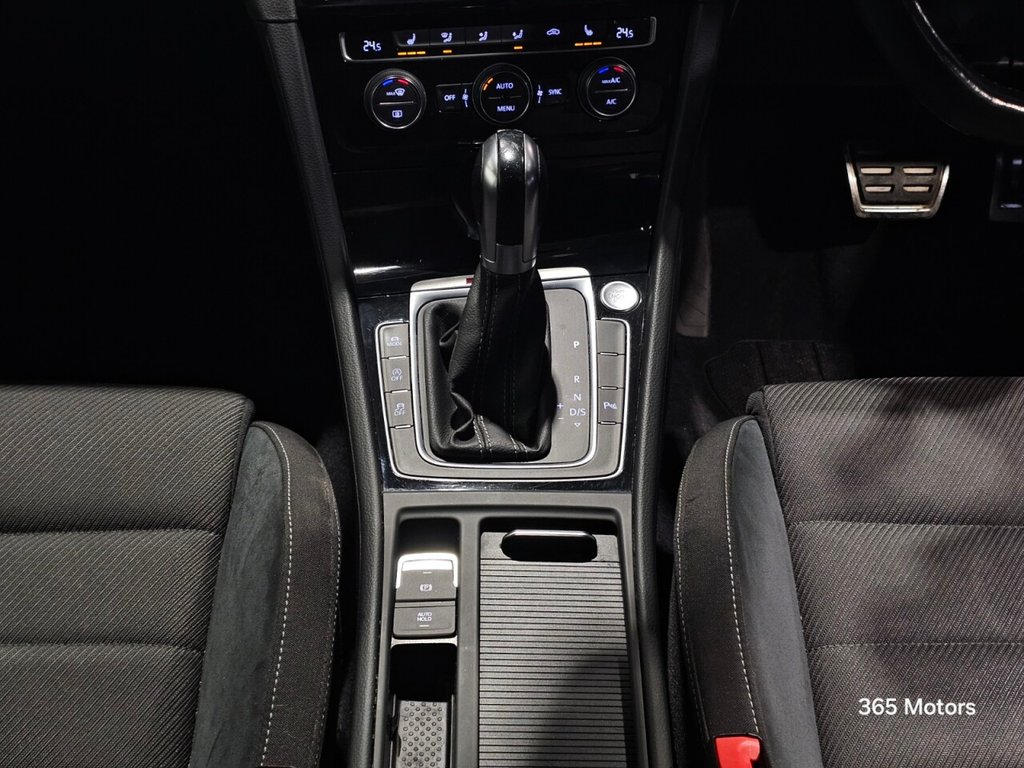 Used Volkswagen Golf 2019 for sale - 76979394: Photo 46