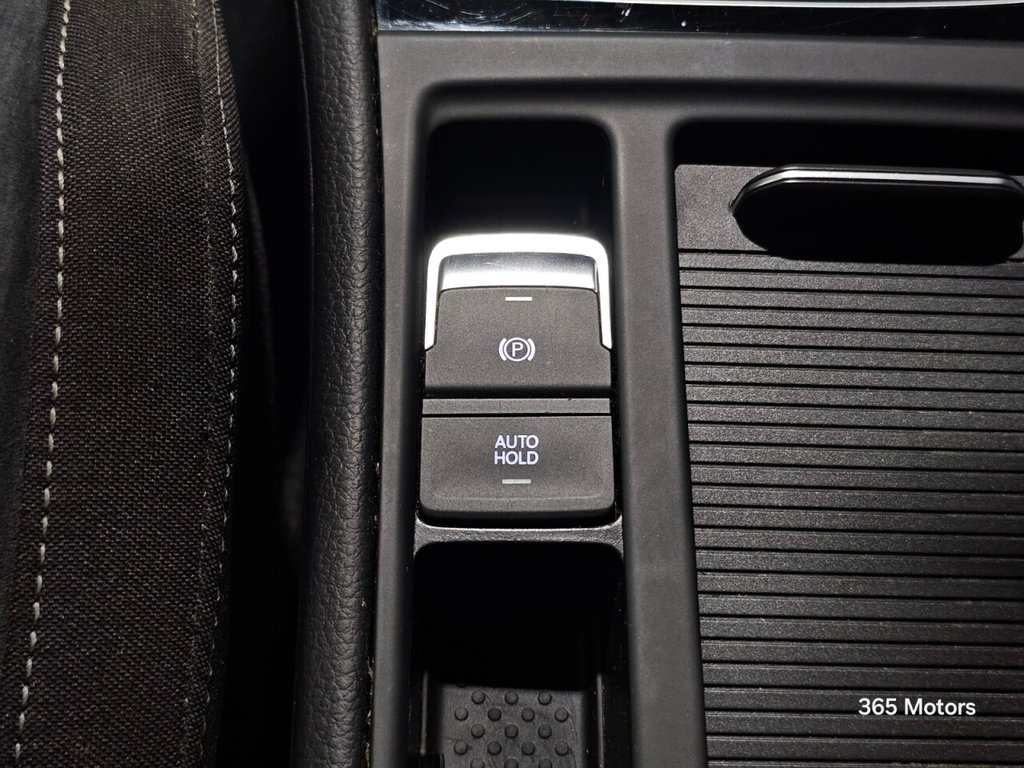 Used Volkswagen Golf 2019 for sale - 76979394: Photo 48