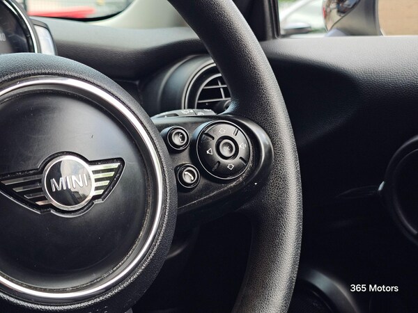 Used MINI Hatch 2018 for sale - 74978917: Photo 37