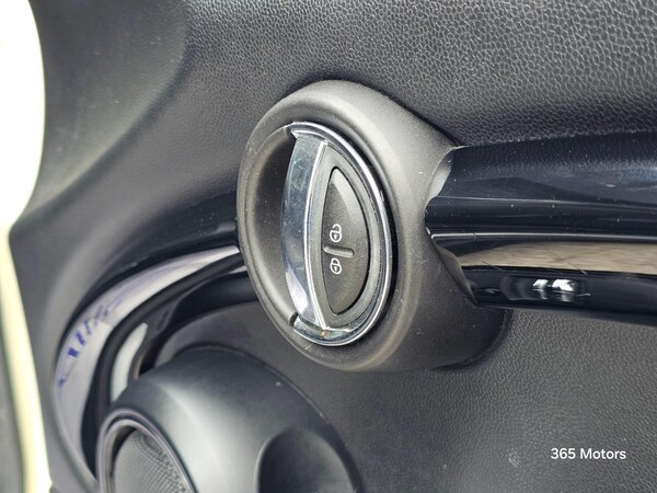 Used MINI Hatch 2018 for sale - 74978917: Photo 39