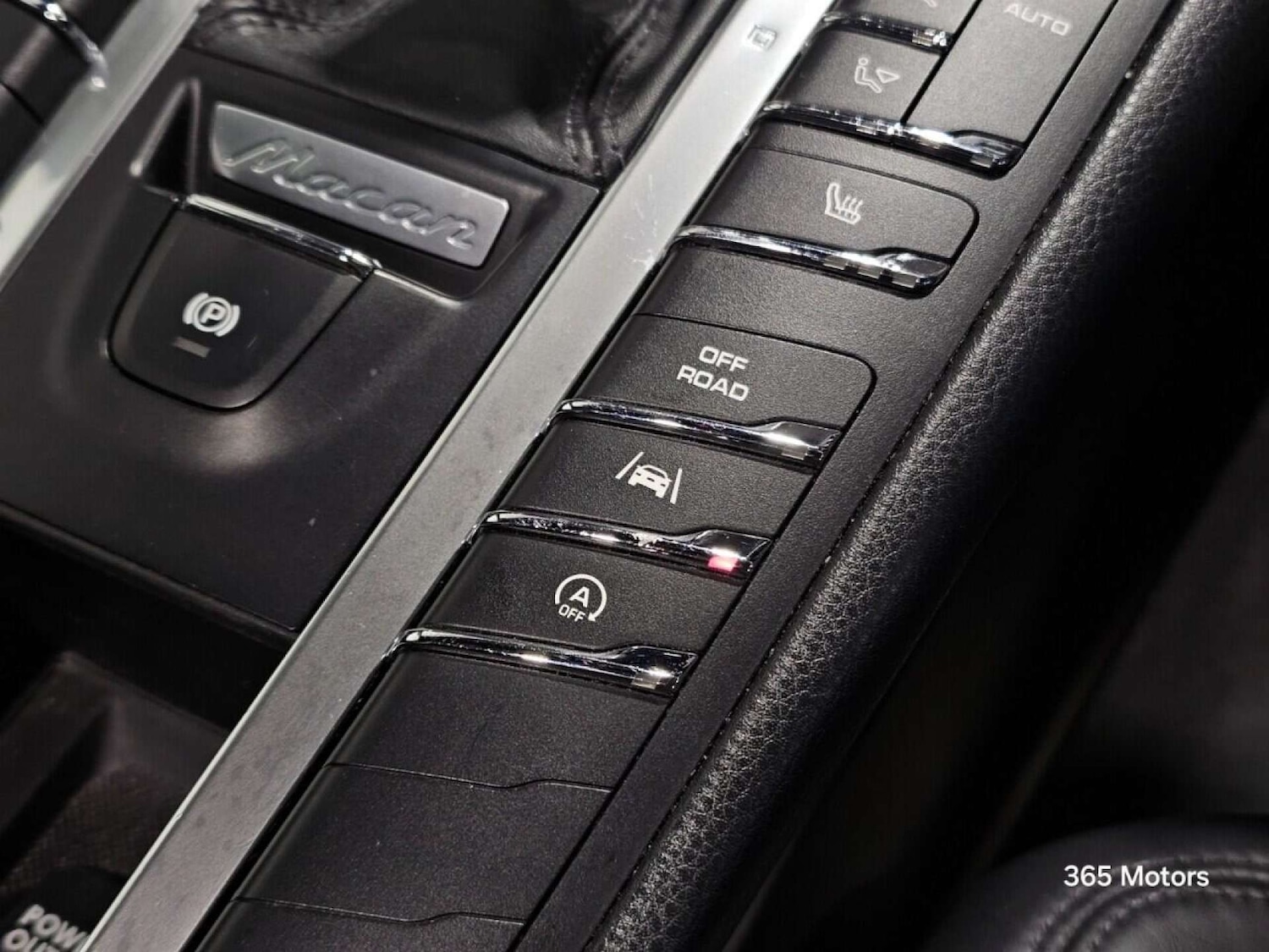 Used Porsche Macan 2015 for sale - 78149522: Photo 22