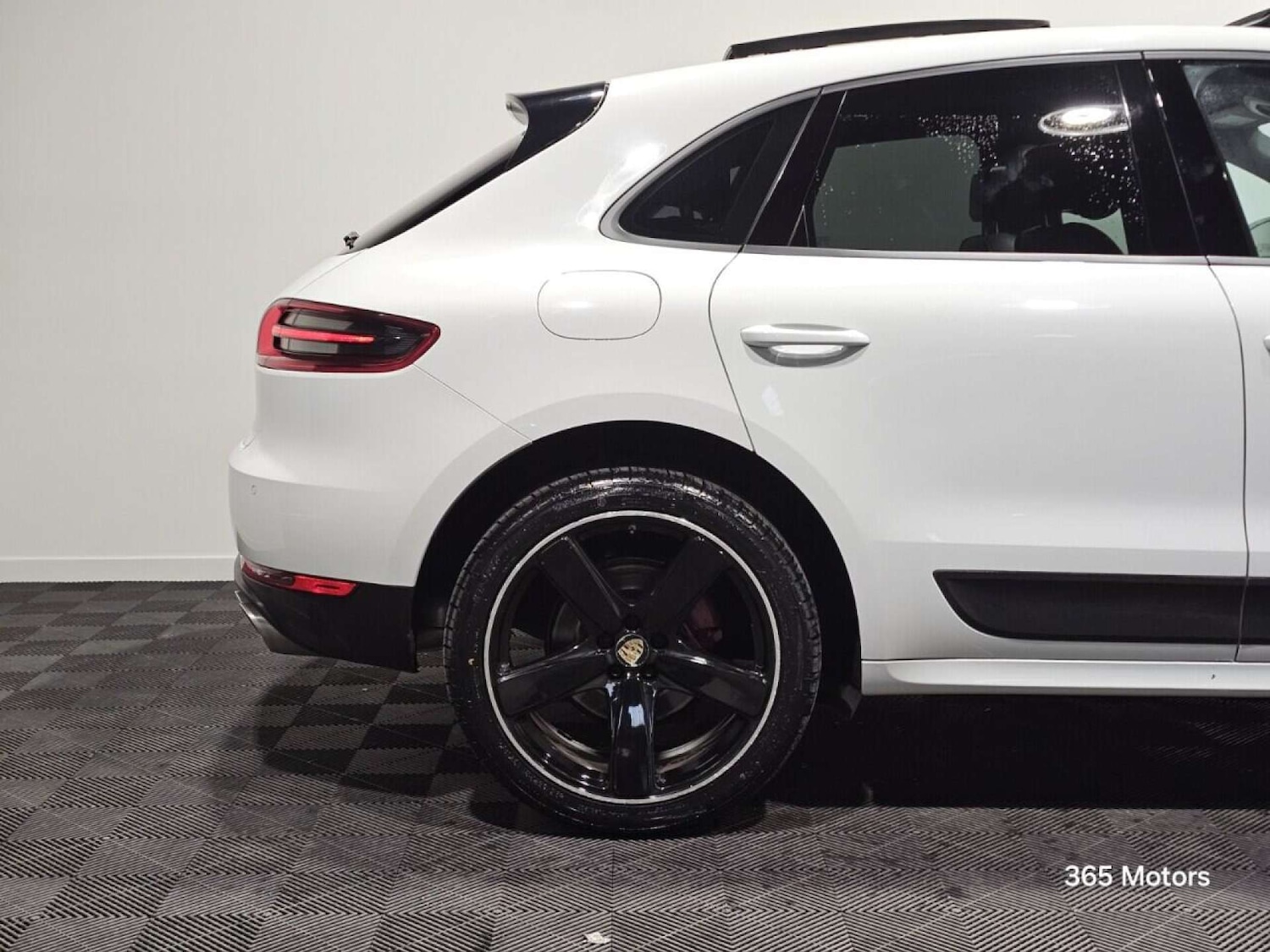Used Porsche Macan 2015 for sale - 78149522: Photo 29