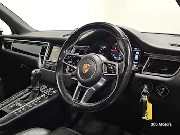 Used Porsche Macan 2015 for sale - 78149522: Photo