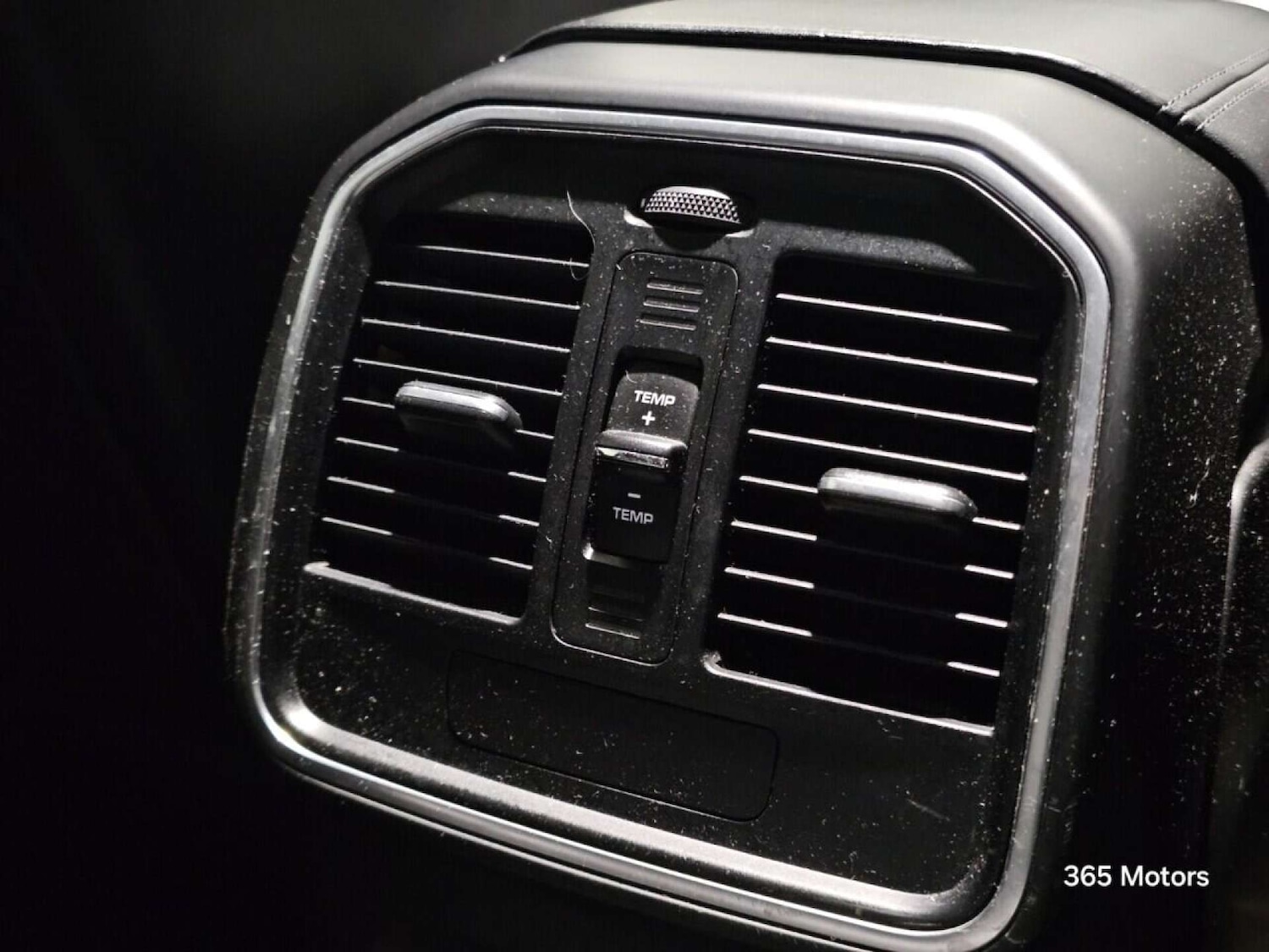 Used Porsche Macan 2015 for sale - 78149522: Photo 37