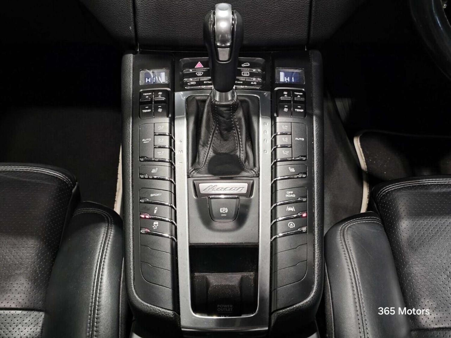 Used Porsche Macan 2015 for sale - 78149522: Photo 42