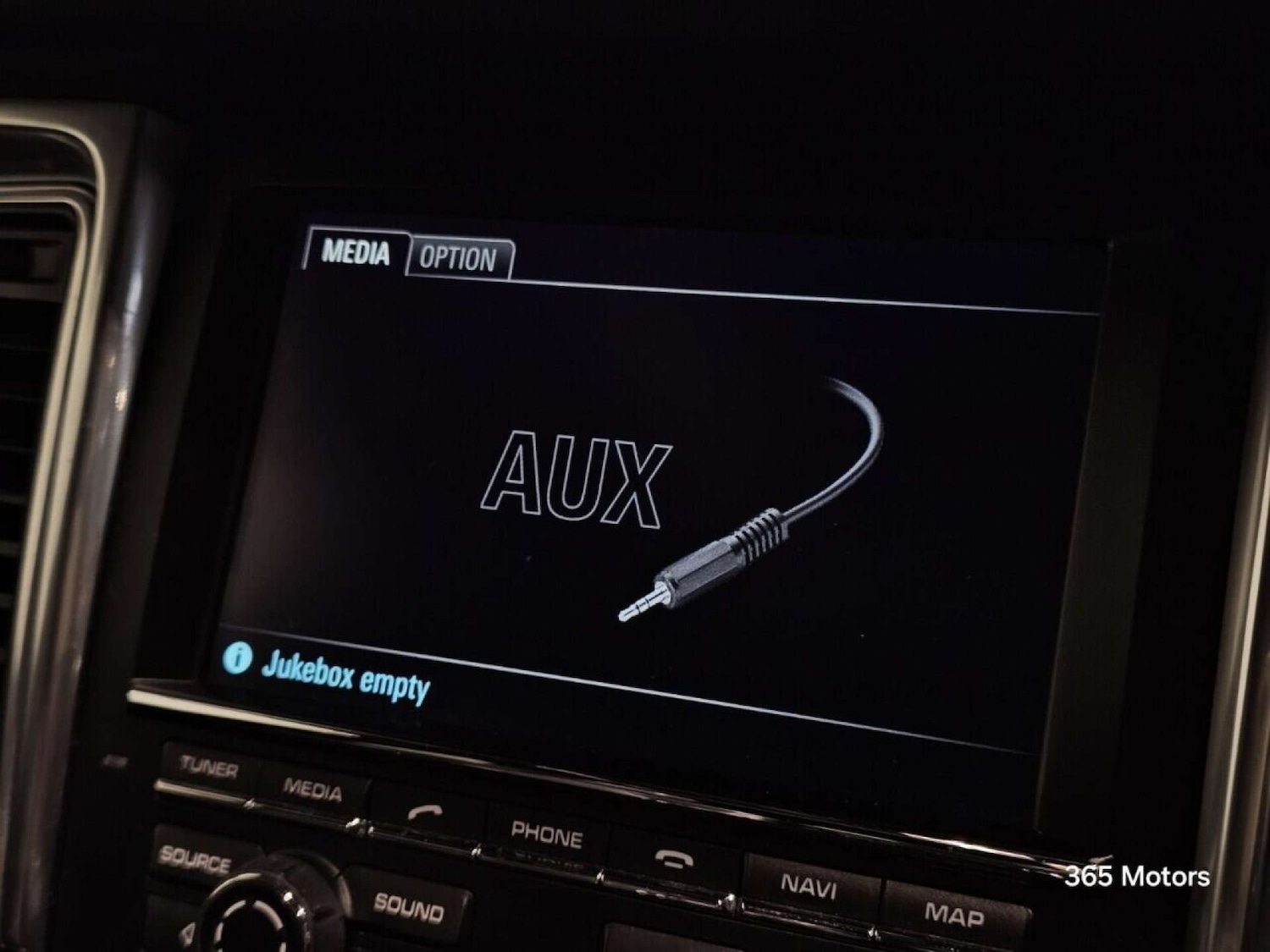 Used Porsche Macan 2015 for sale - 78149522: Photo 57