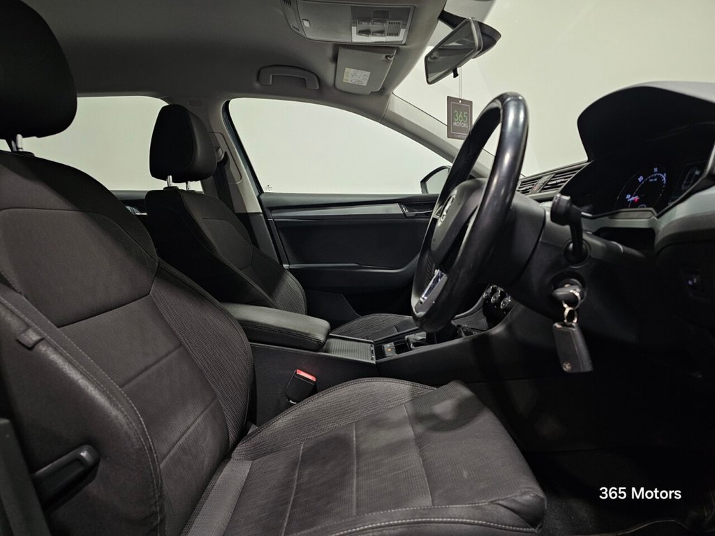 Used Skoda Superb 2016 for sale - 77096373: Photo 33