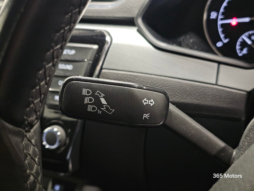 Used Skoda Superb 2016 for sale - 77096373: Photo 49