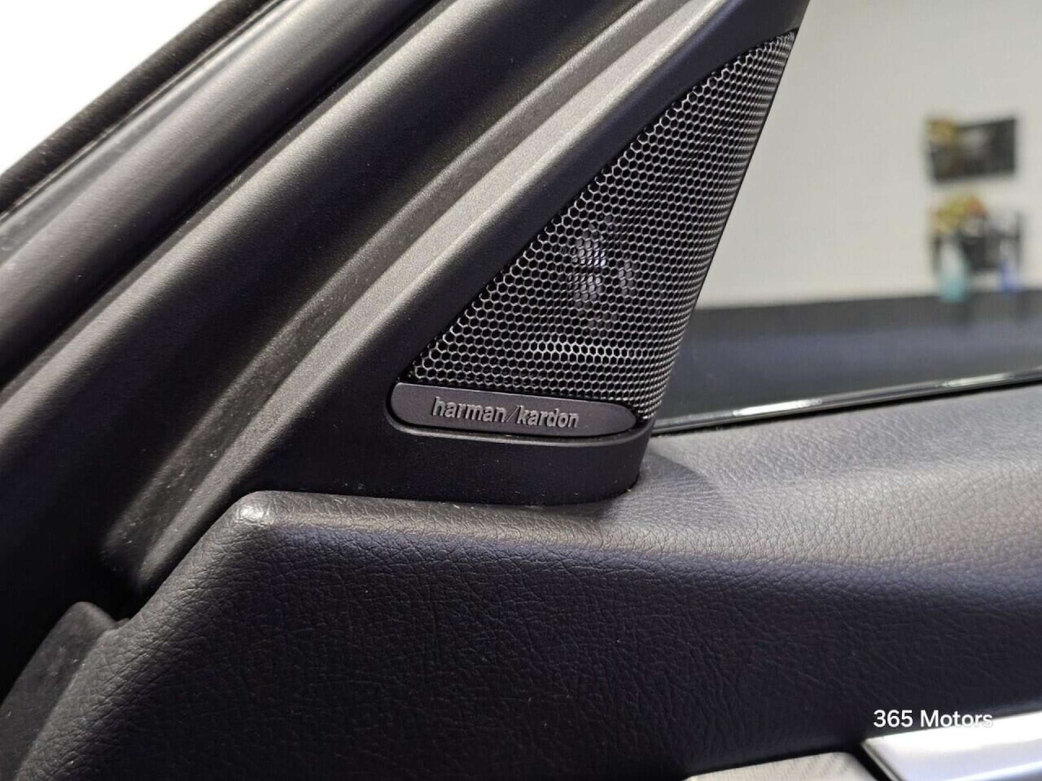 Used BMW 3 Series 2018 for sale - 78149534: Photo 31