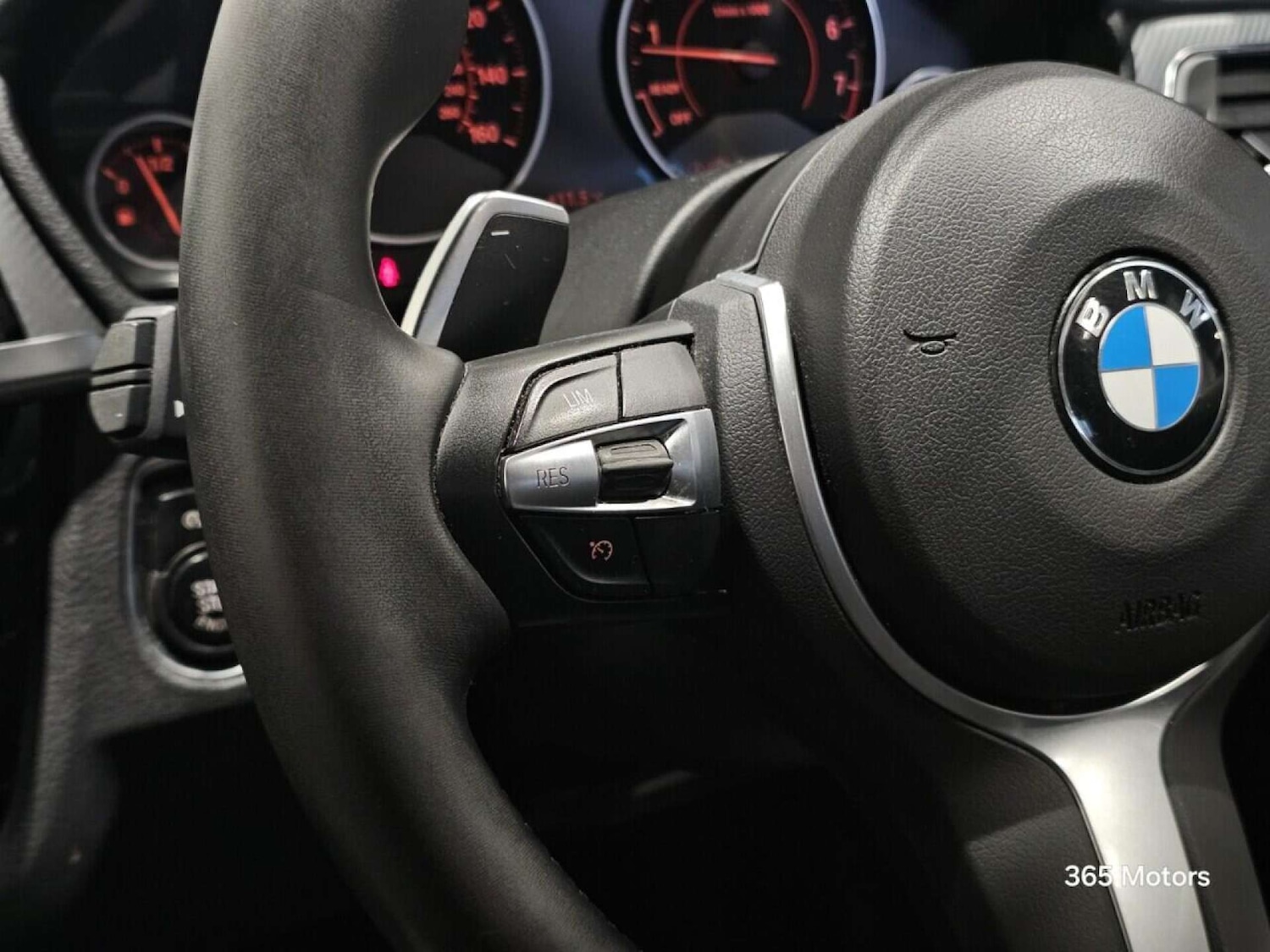 Used BMW 3 Series 2018 for sale - 78149534: Photo 40