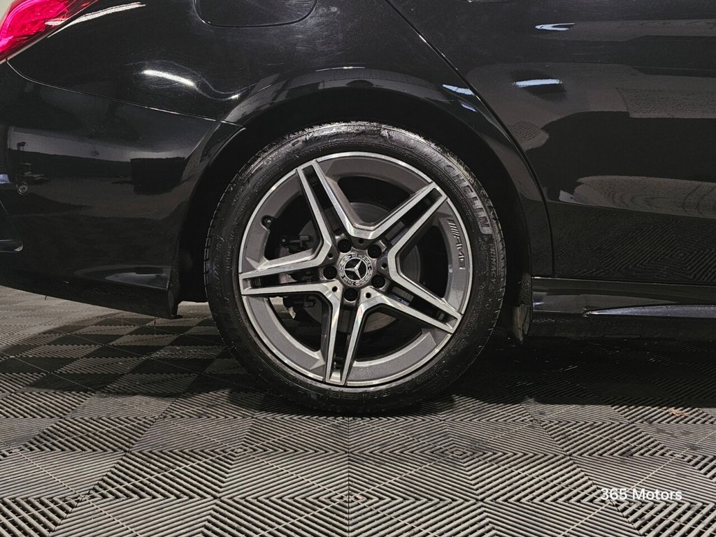 Used Mercedes-Benz C Class 2019 for sale - 76979392: Photo 16