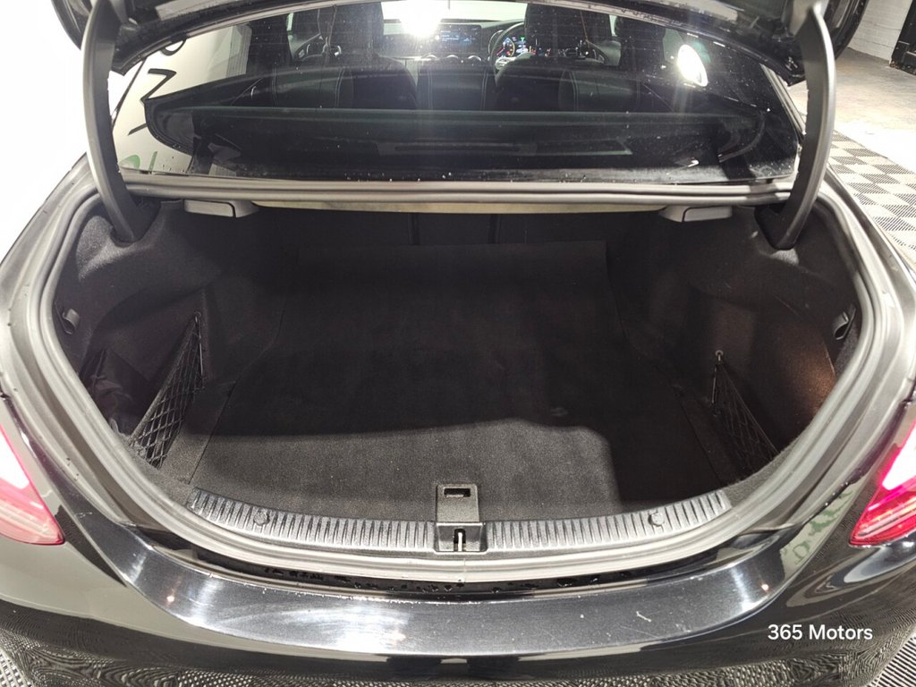 Used Mercedes-Benz C Class 2019 for sale - 76979392: Photo 27