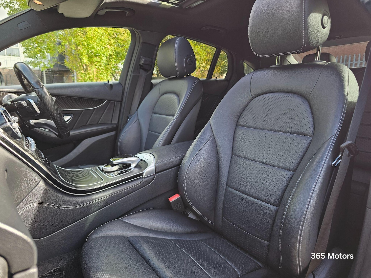 Used Mercedes-Benz GLC 2017 for sale - 76188532: Photo 22