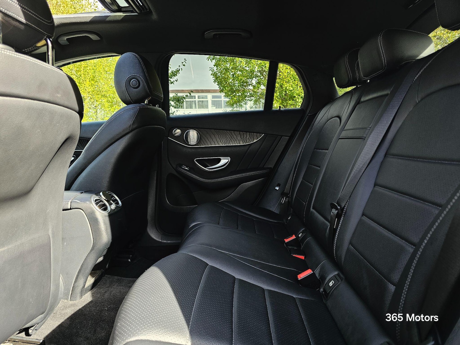 Used Mercedes-Benz GLC 2017 for sale - 76188532: Photo 25