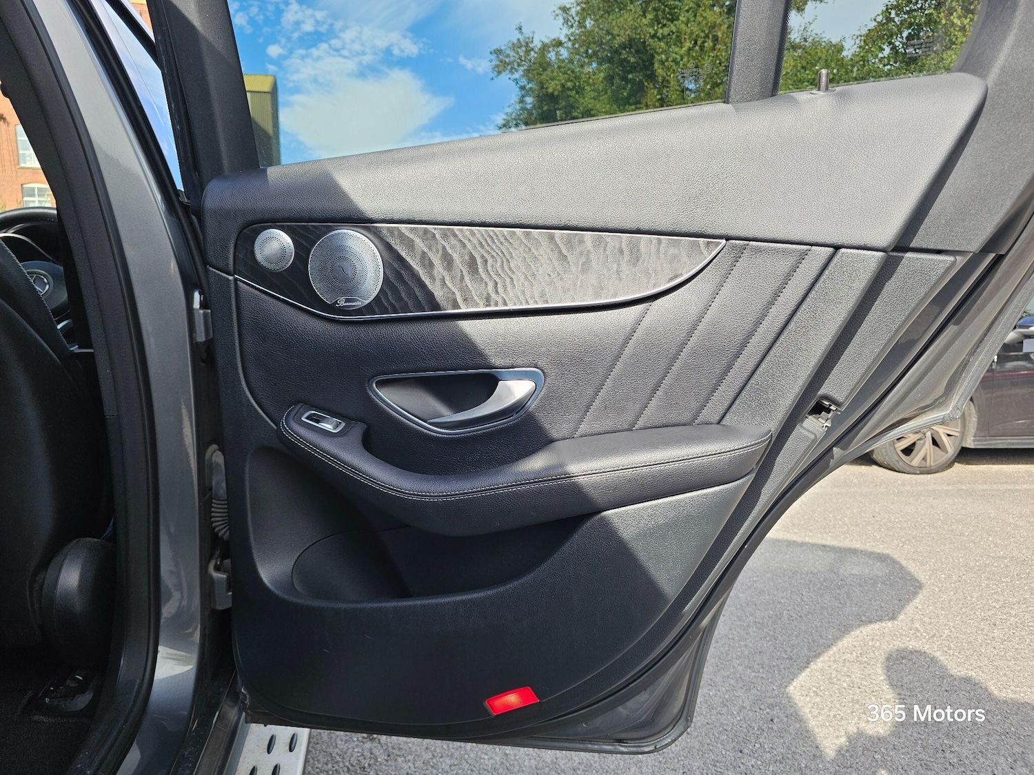 Used Mercedes-Benz GLC 2017 for sale - 76188532: Photo 27