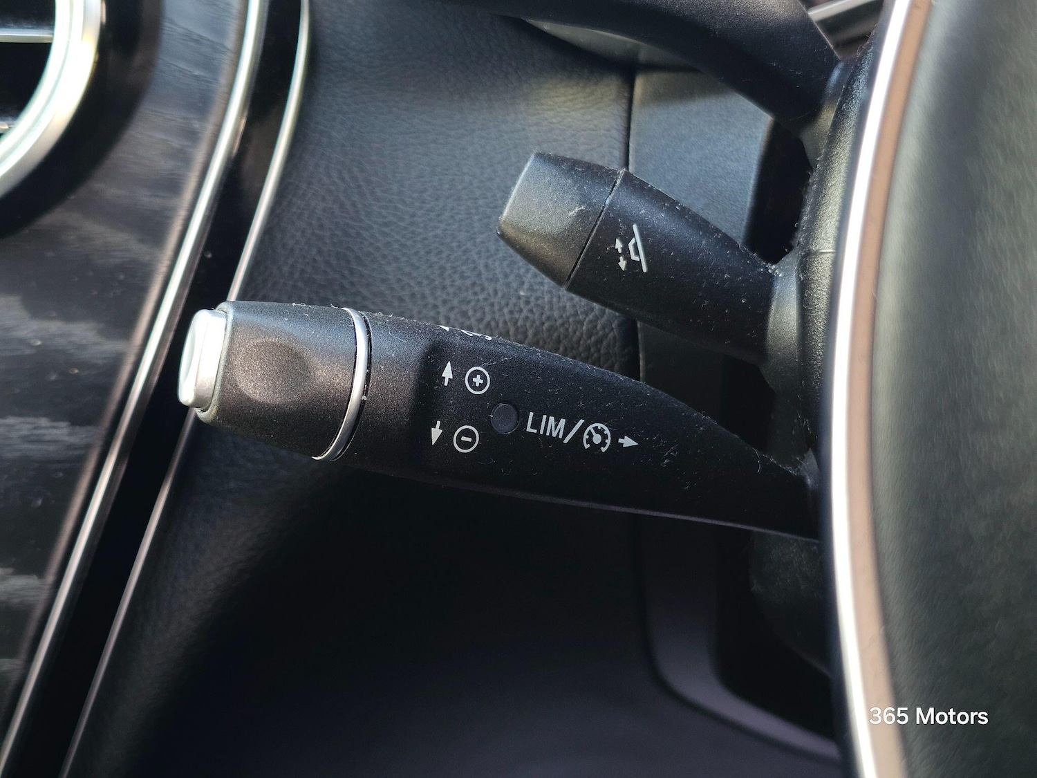 Used Mercedes-Benz GLC 2017 for sale - 76188532: Photo 54