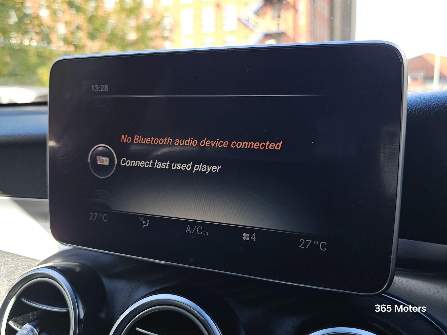 Used Mercedes-Benz GLC 2017 for sale - 76188532: Photo 64