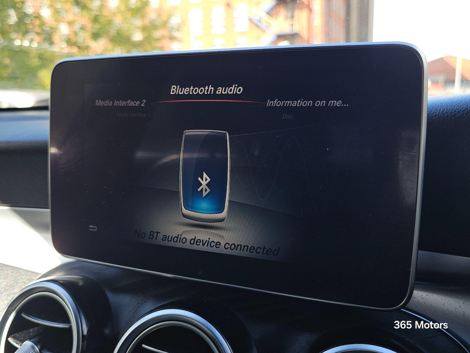 Used Mercedes-Benz GLC 2017 for sale - 76188532: Photo 65