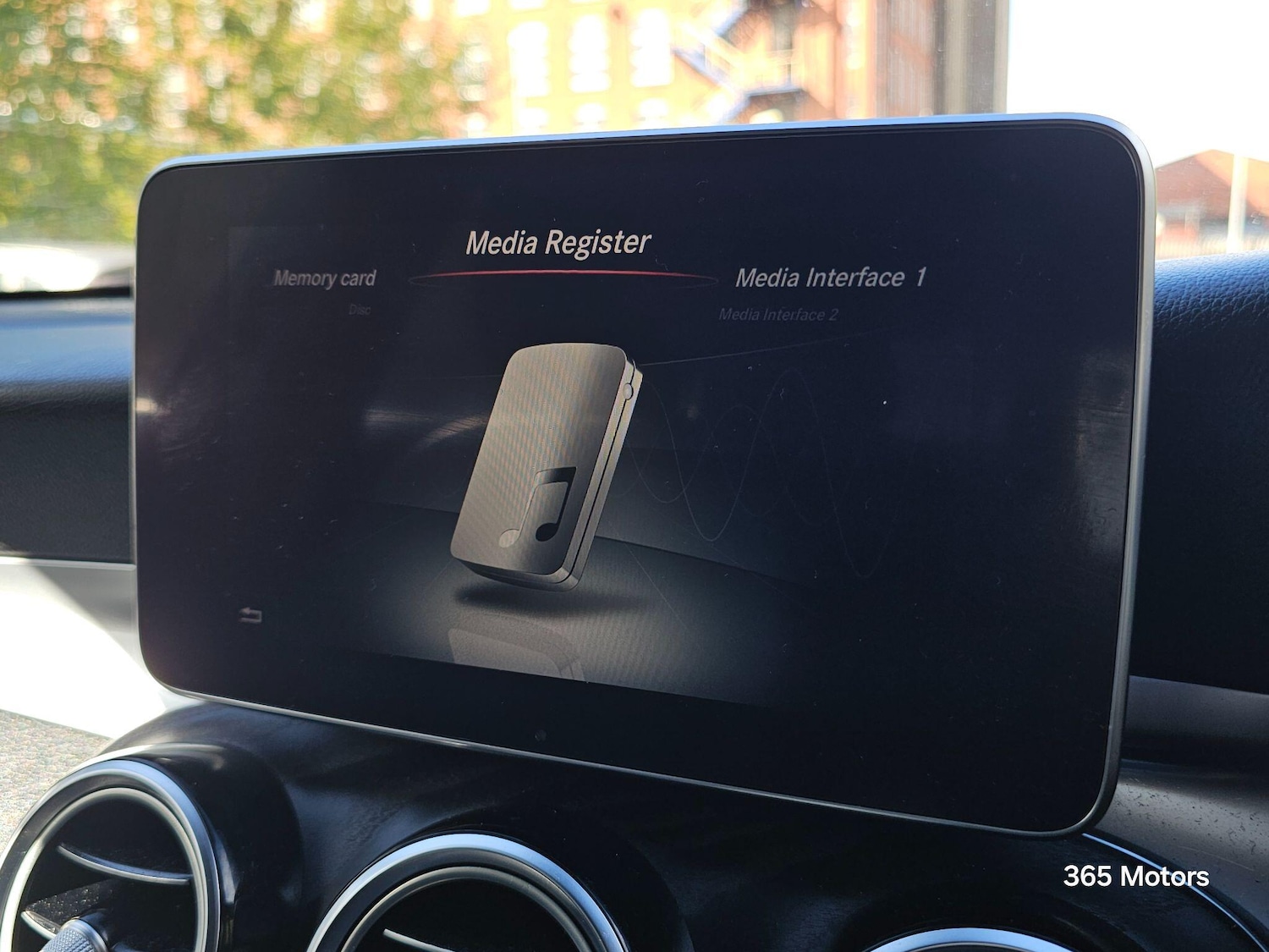 Used Mercedes-Benz GLC 2017 for sale - 76188532: Photo 67