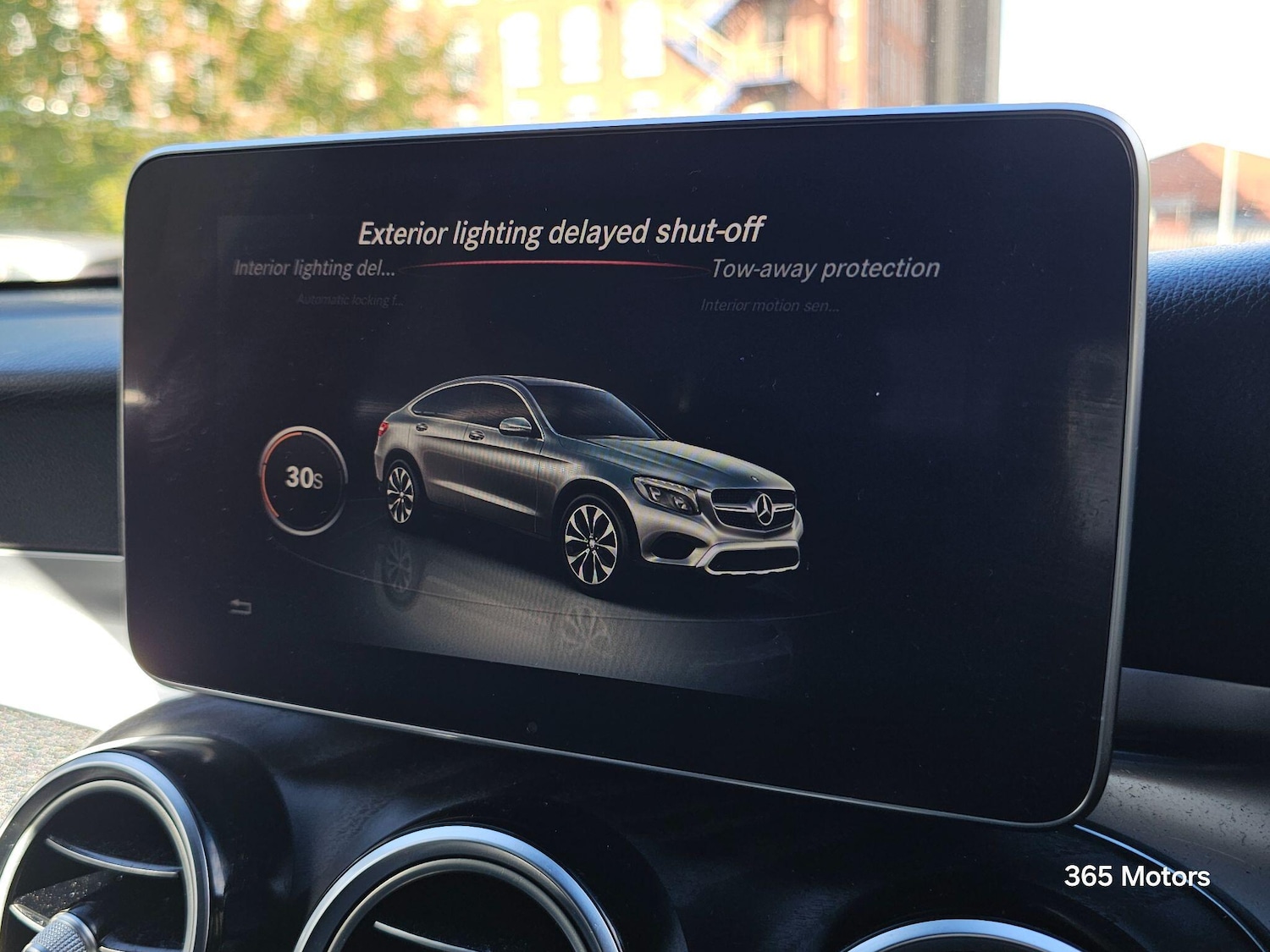 Used Mercedes-Benz GLC 2017 for sale - 76188532: Photo 81