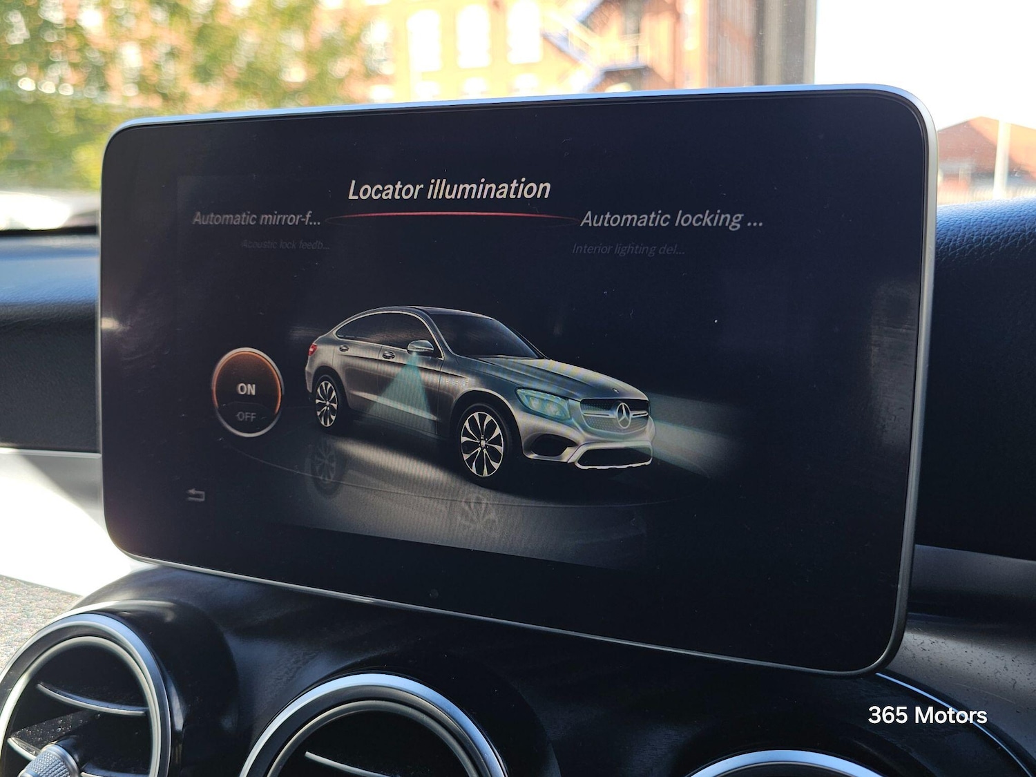 Used Mercedes-Benz GLC 2017 for sale - 76188532: Photo 84