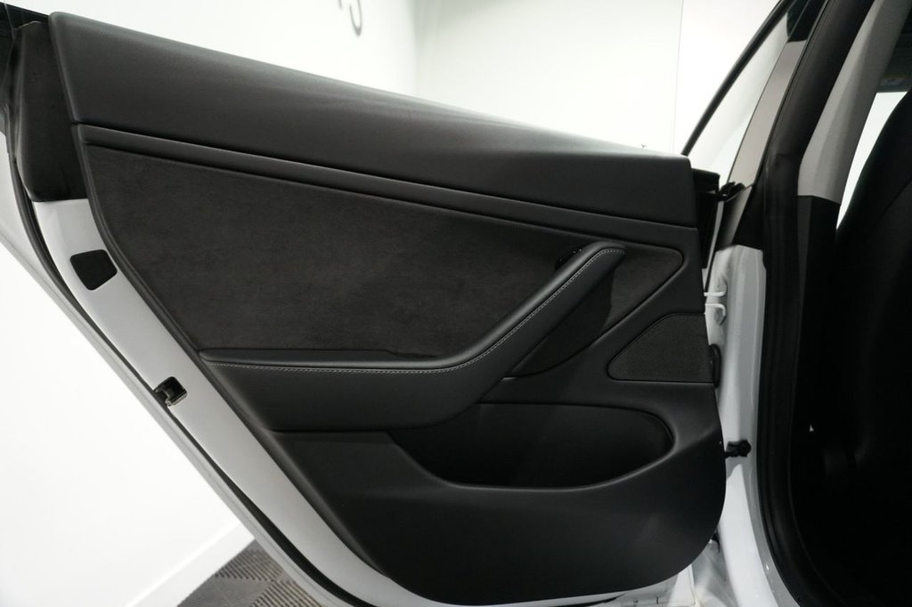 Used Tesla Model 3 2020 for sale - 77356260: Photo 36