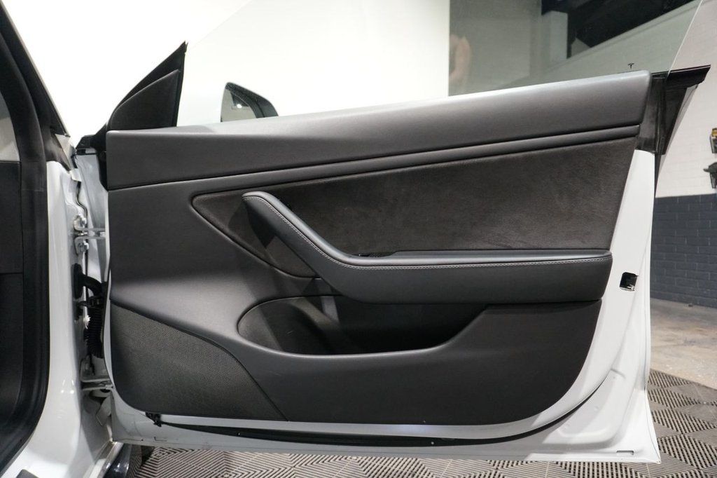 Used Tesla Model 3 2020 for sale - 77356260: Photo 42