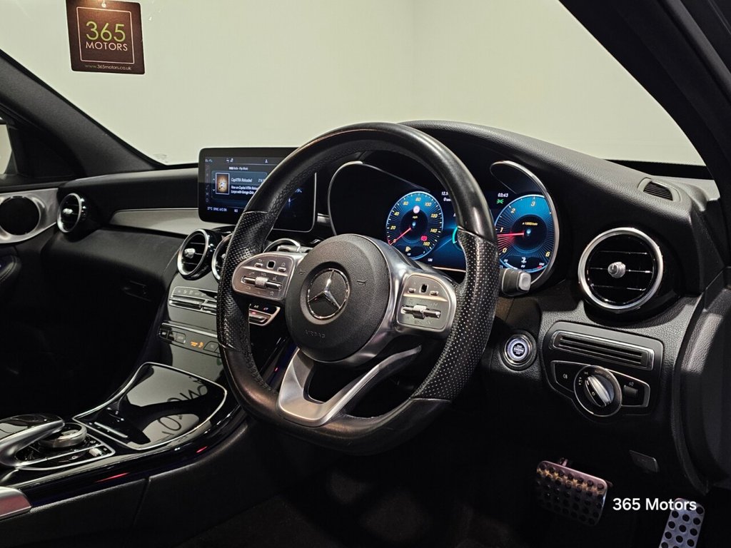 Used Mercedes-Benz C Class 2019 for sale - 77499182: Photo 2