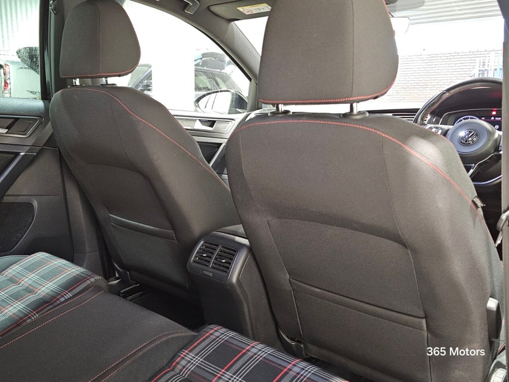 Used Volkswagen Golf 2018 for sale - 76979379: Photo 27