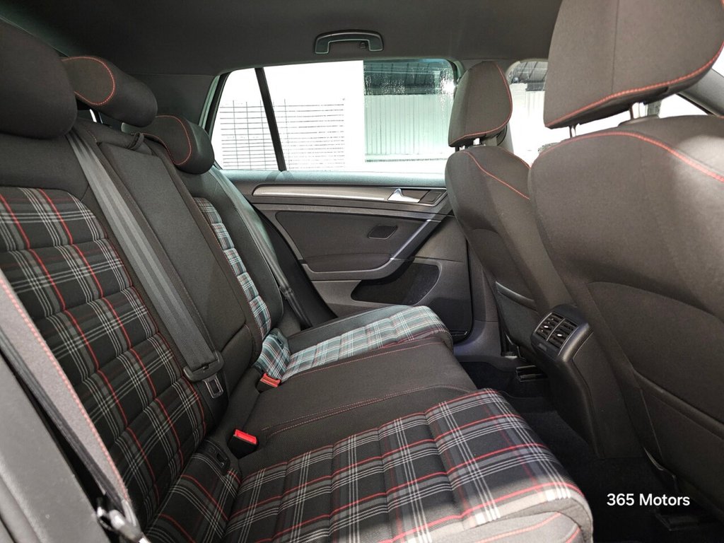 Used Volkswagen Golf 2018 for sale - 76979379: Photo 28