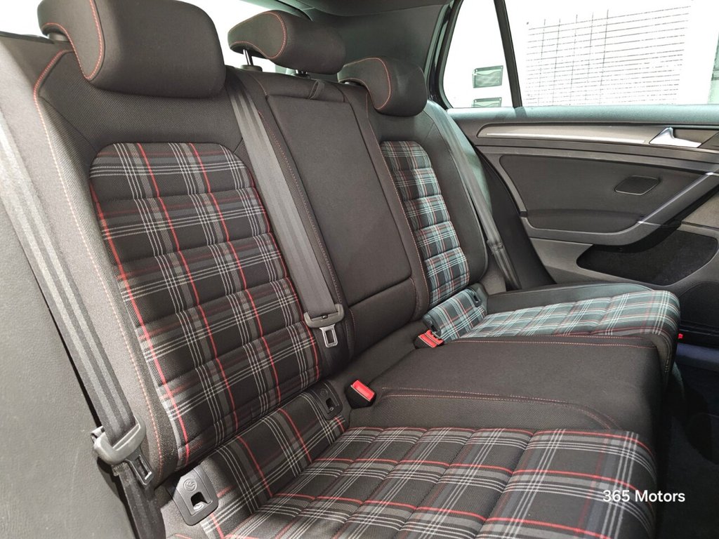 Used Volkswagen Golf 2018 for sale - 76979379: Photo 29