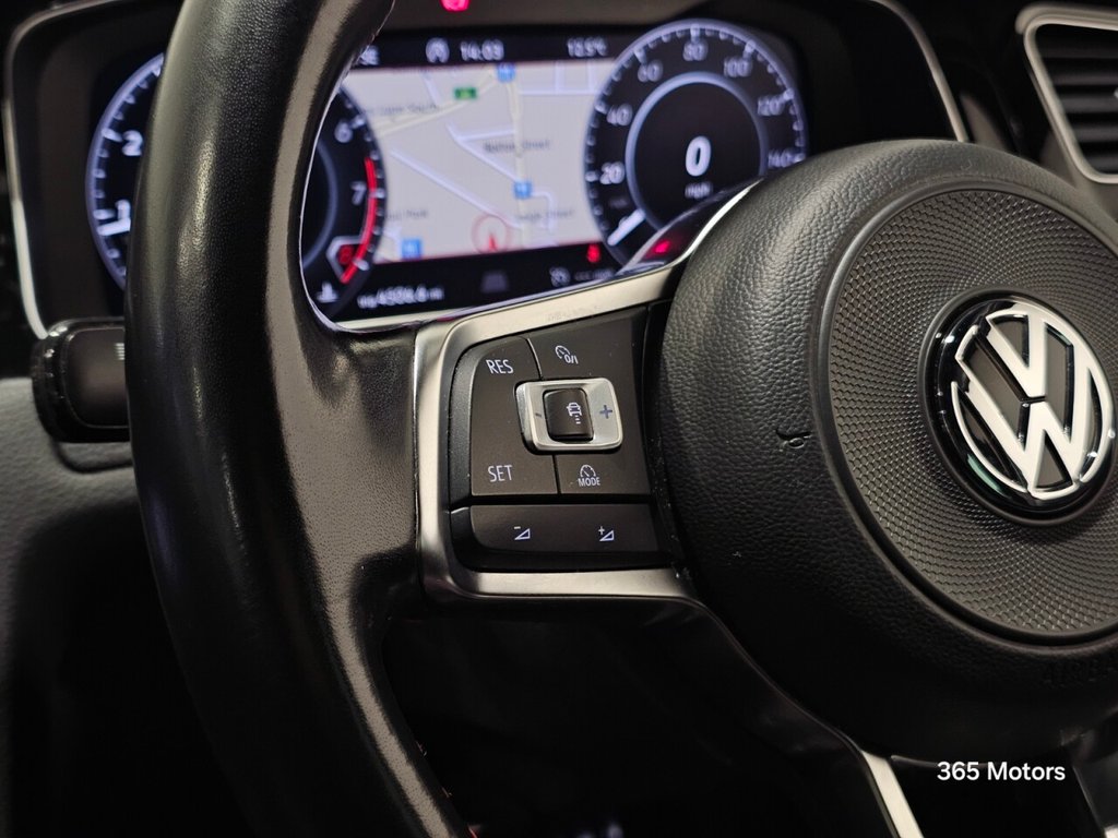 Used Volkswagen Golf 2018 for sale - 76979379: Photo 45