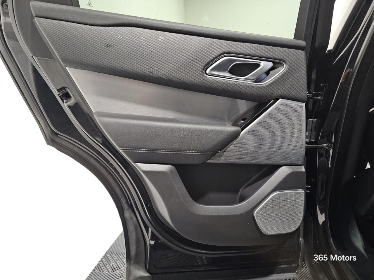 Used Land Rover Range Rover Velar 2021 for sale - 76440748: Photo 27