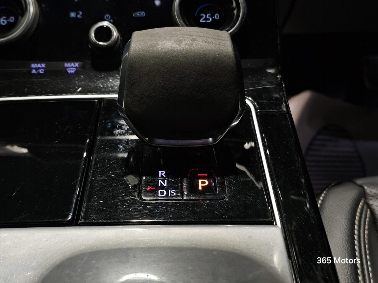 Used Land Rover Range Rover Velar 2021 for sale - 76440748: Photo 45