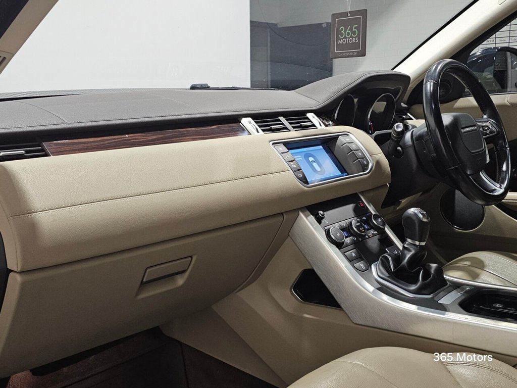 Used Land Rover Range Rover Evoque 2016 for sale - 76979393: Photo 17