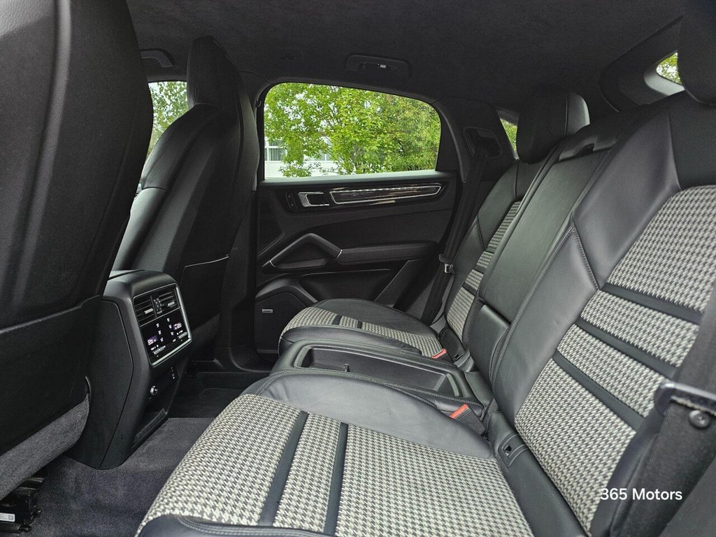 Used Porsche Cayenne 2019 for sale - 76979354: Photo 29