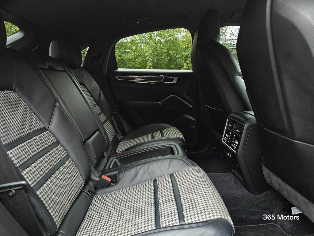 Used Porsche Cayenne 2019 for sale - 76979354: Photo 33