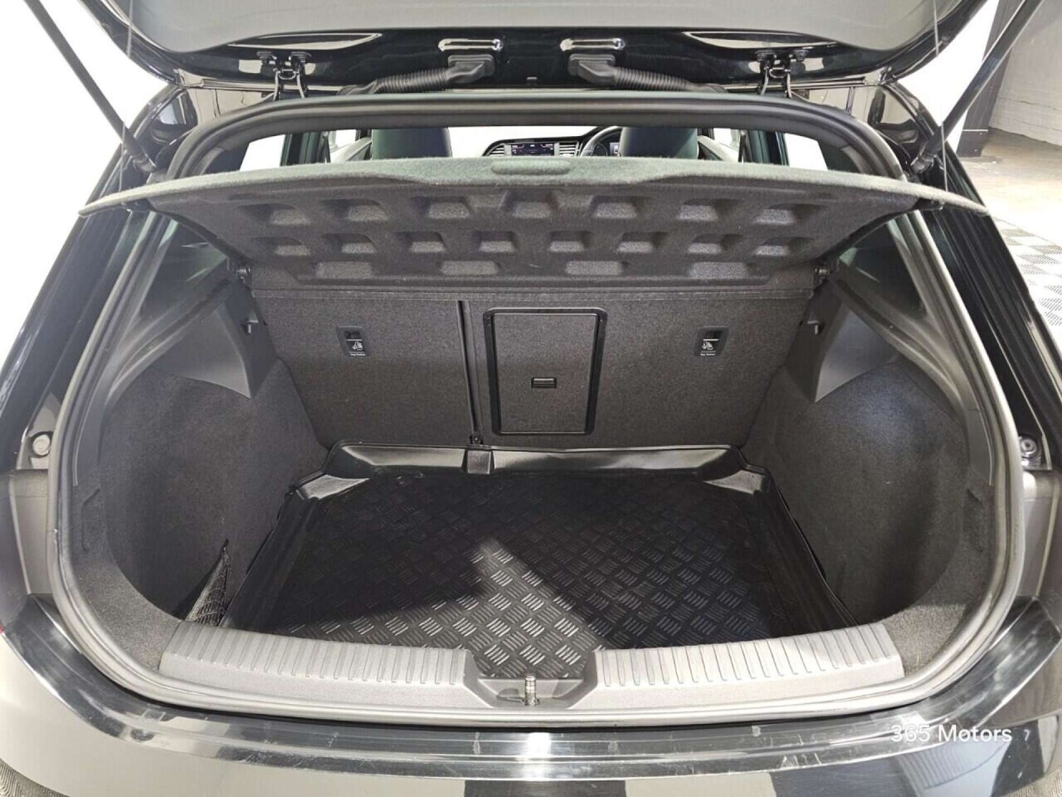 Used SEAT Leon 2018 for sale - 78149537: Photo 11