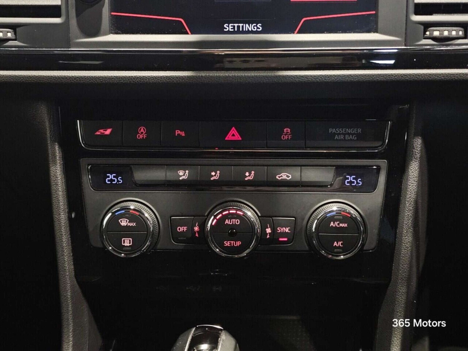 Used SEAT Leon 2018 for sale - 78149537: Photo 35