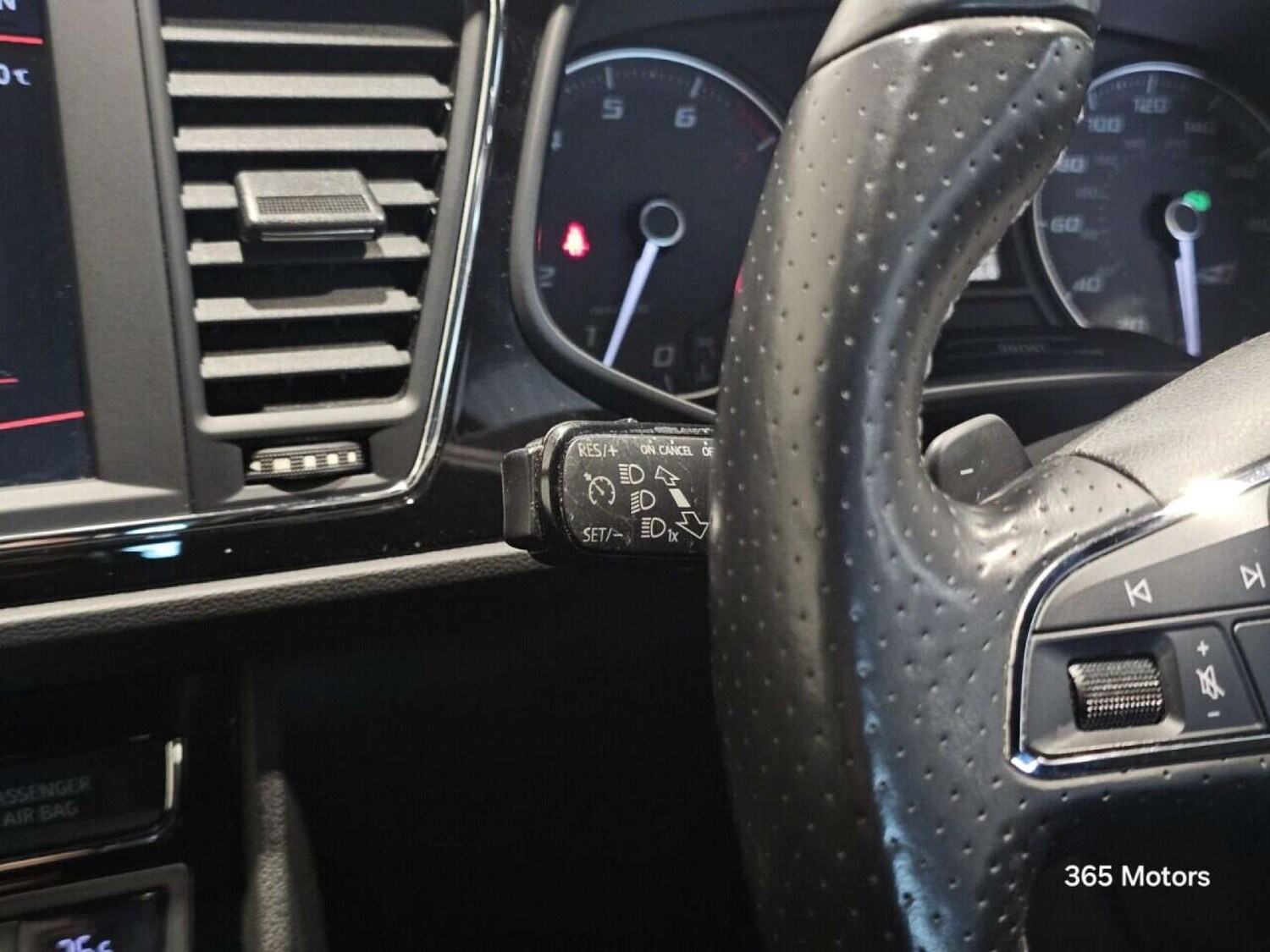 Used SEAT Leon 2018 for sale - 78149537: Photo 38