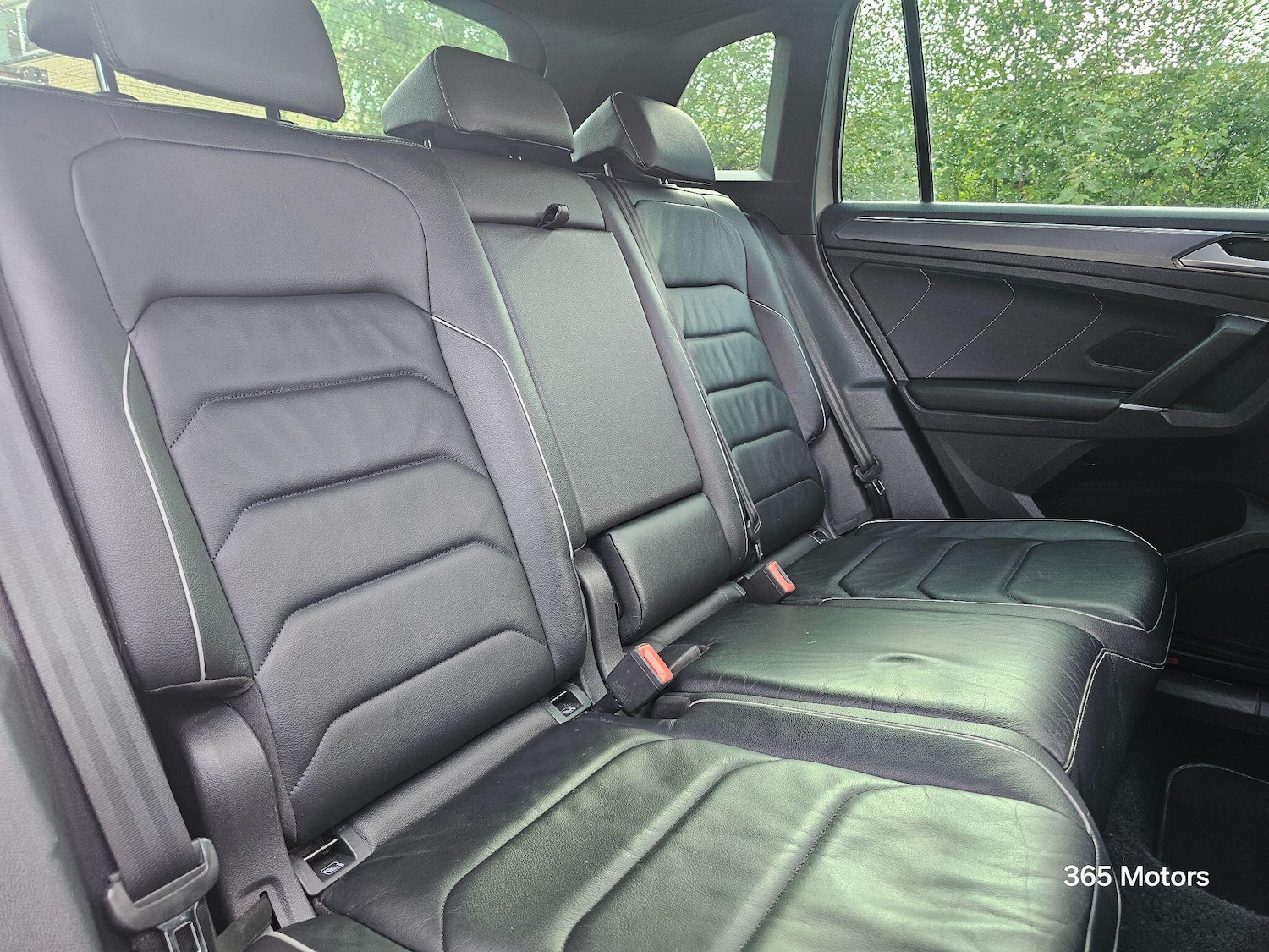 Vehicle 29
