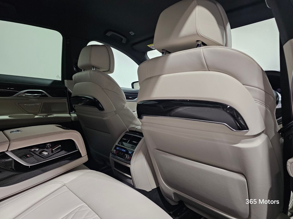 Used BMW 7 Series 2018 for sale - 76979380: Photo 32