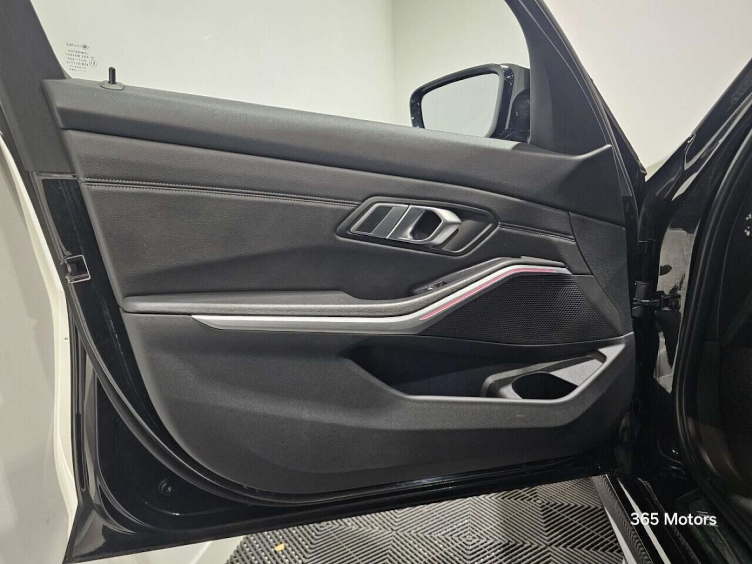 Used BMW 3 Series 2019 for sale - 78149518: Photo 21