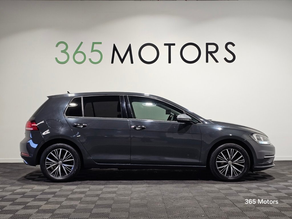 Used Volkswagen Golf 2017 for sale - 77477752: Photo 12