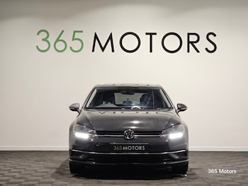 Used Volkswagen Golf 2017 for sale - 77477752: Photo